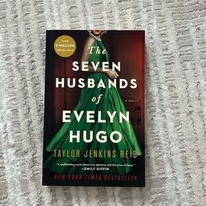 The Seven Husbands of Evelyn Hugo